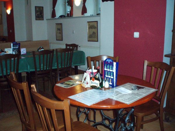 Restaurace Druhej svet interier